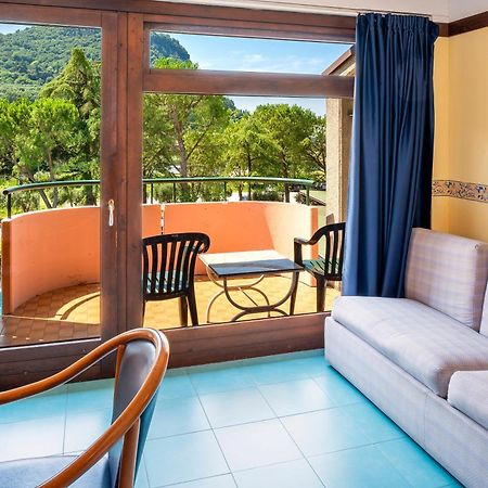 Hotel Royal Garda  Esterno foto